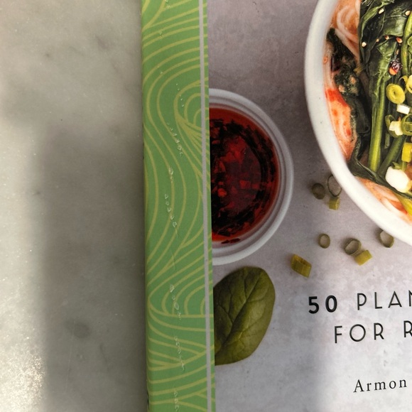 Vegan Ramen Cookbook - Picture 2 of 3